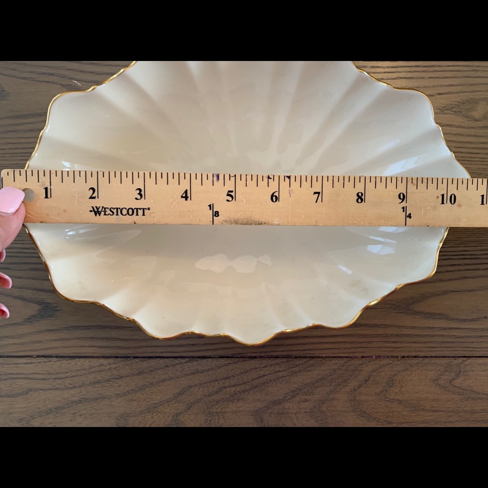 Lenox Oval scattered footed Serving Bowl